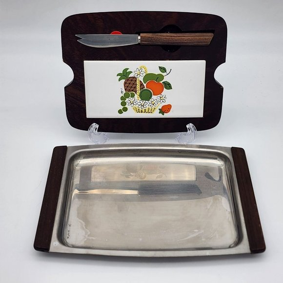 Vintage Teak and Chrome Cheese Tray w/ stylized Fruit Tile Magnetic Knife - Picture 3 of 7